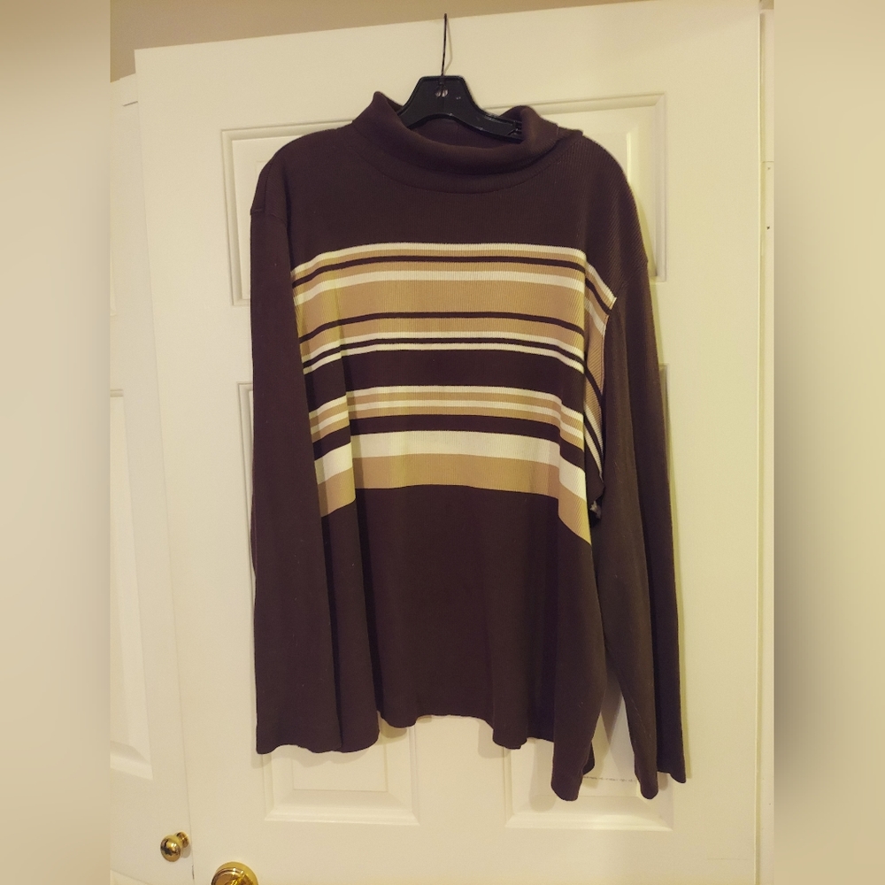 Brown Turtleneck sz 28W